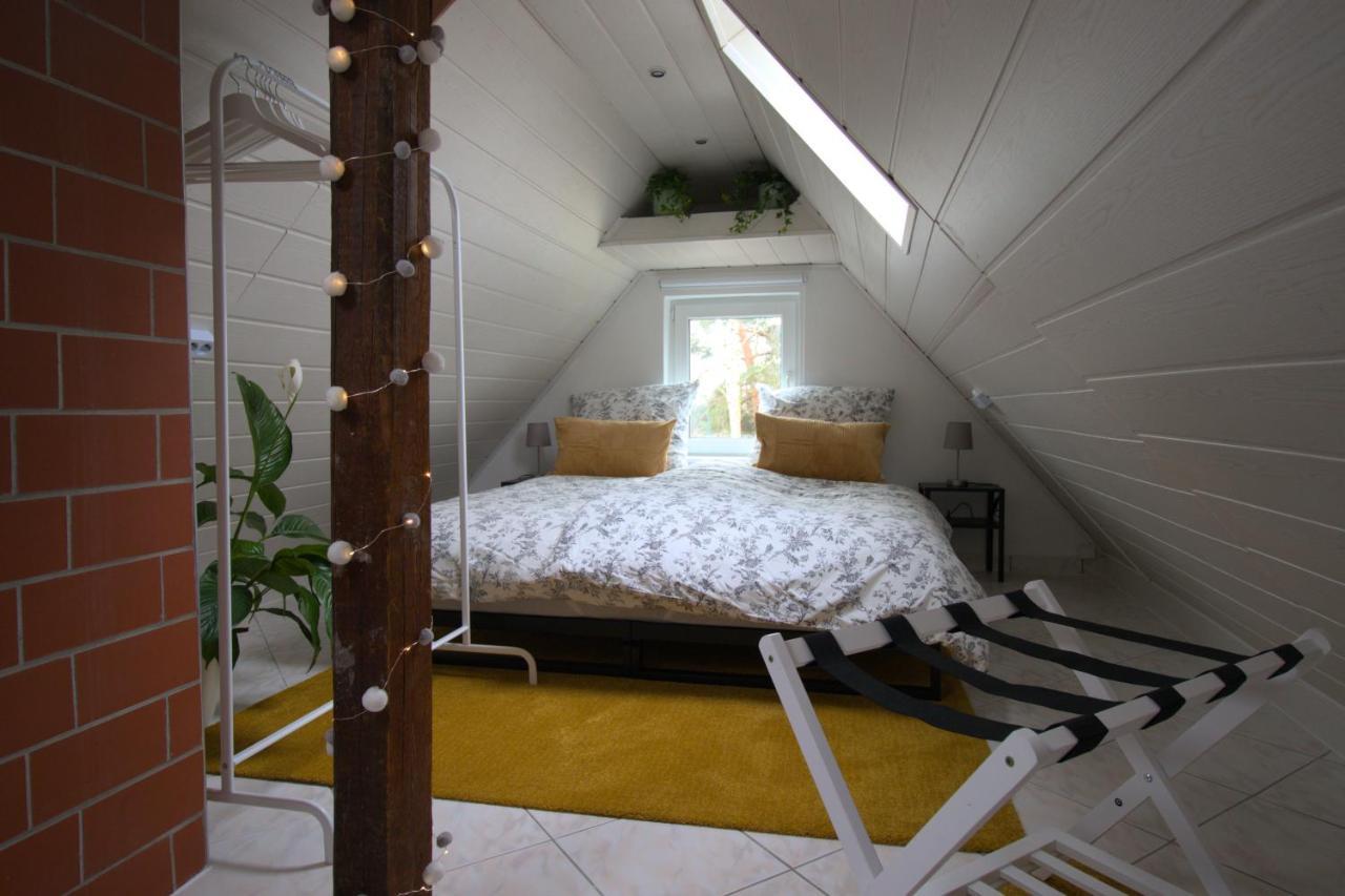 Appartement Idyllisches Wohnen In Gruener Oase à Griesheim  Extérieur photo