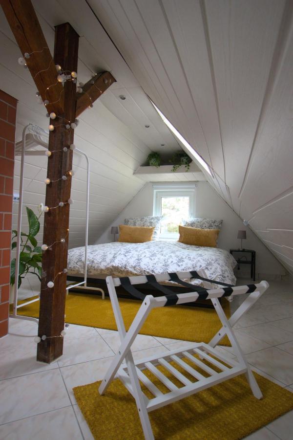 Appartement Idyllisches Wohnen In Gruener Oase à Griesheim  Extérieur photo